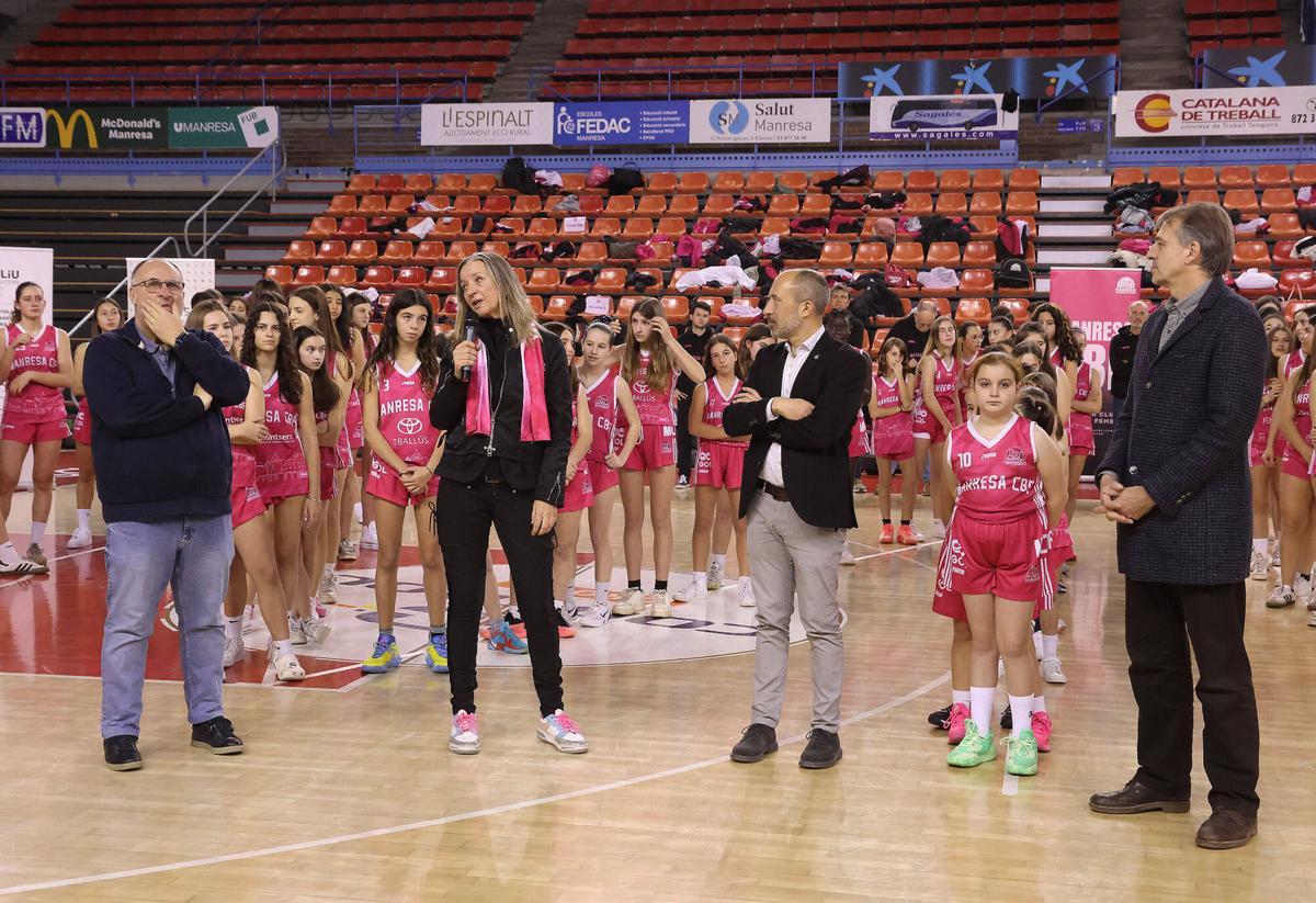 Imatges de la presentació del Manresa Club Bàsquet Femení Imatges de la presentació del Manresa Club Bàsquet Femení