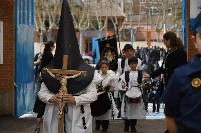 GALERÍA | La procesión del colegio Nuestra Señora del Rocío Amor de Dios, en imágenes