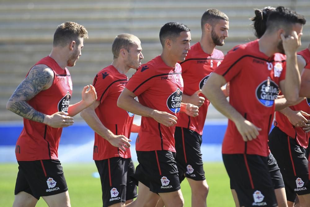 El Dépor prepara en Benidorm el partido del Elche