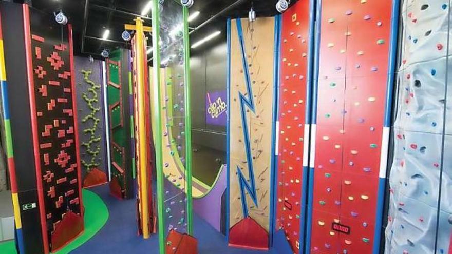 Instalaciones de escalada realizadas por Top30 para El Molinón.