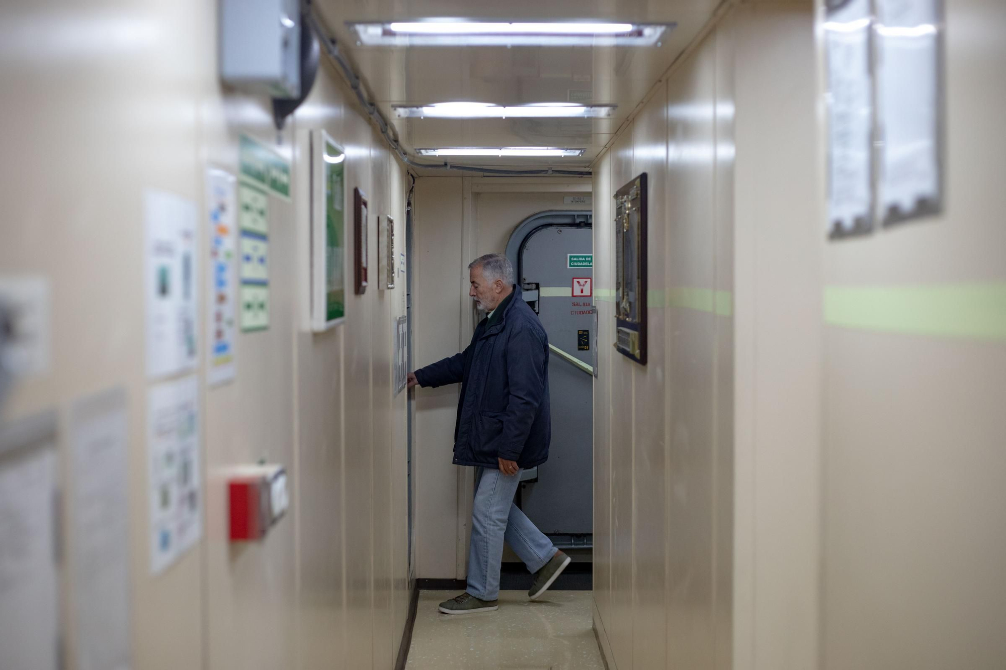 La primera jornada de puertas abiertas en la fragata 'Almirante Juan de Birbón', en imágenes