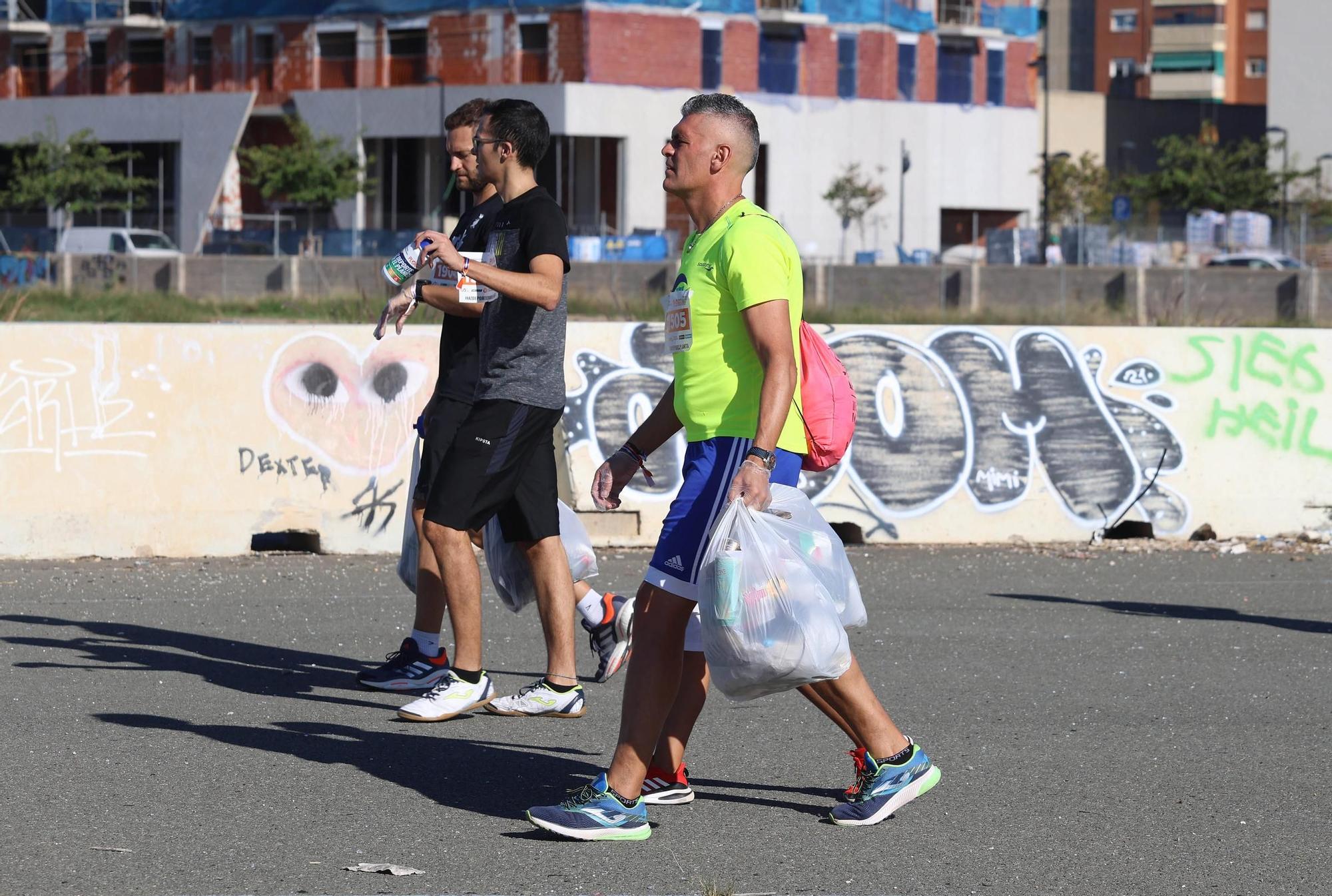 Nationale-Nederlanden Plogging Tour en Valencia que inaugura la Semana Europea del Deporte