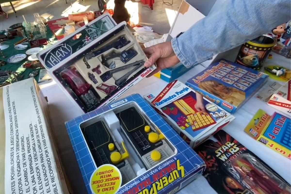 Juegos antiguos hallados en el rastro de Murcia-