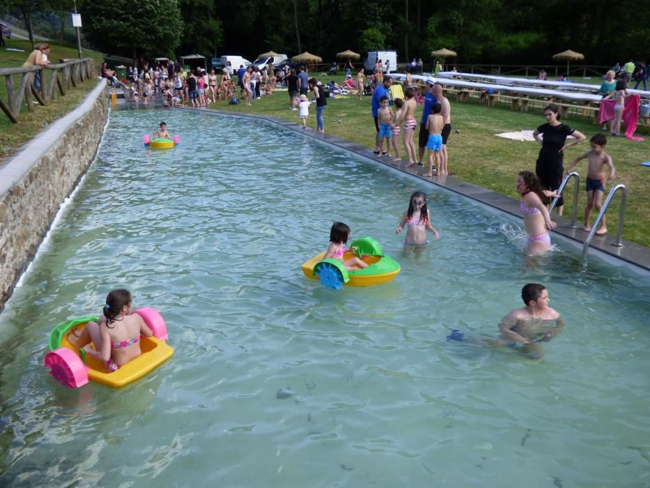 La "playa" de Cangas del Narcea en el Prao del Molín