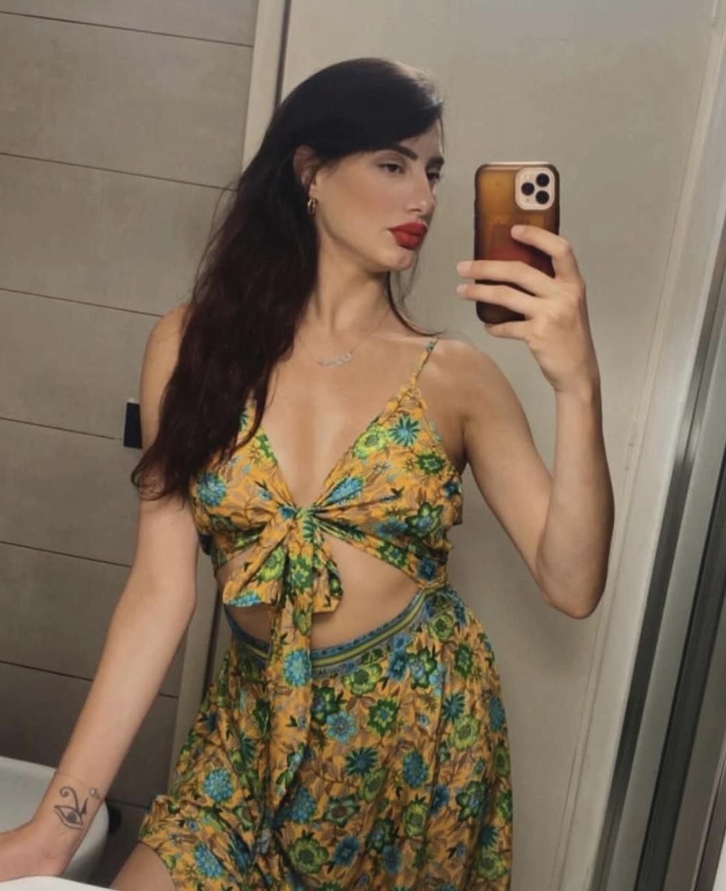 Nissrine también ha participado en realities de Telecinco