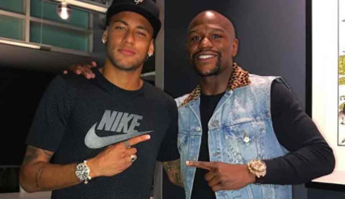 Neymar, junto a Floyd Mayweather