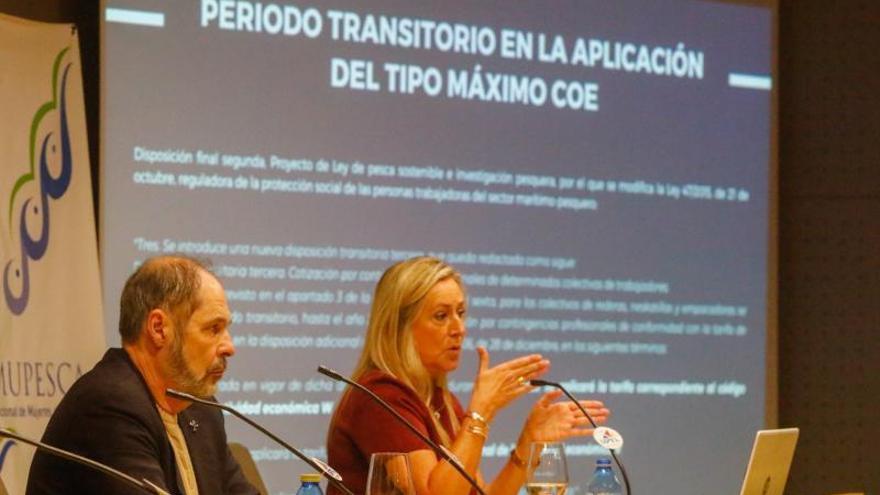 Elena Martínez Carqués, directora del ISM, durante su ponencia de ayer en ForoMar. |   // IÑAKI ABELLA