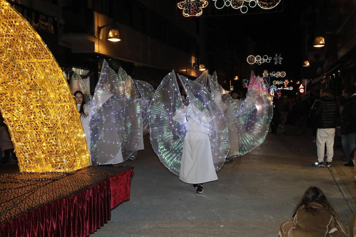 Así fue la Cabalgata de los Reyes Magos en Laviana