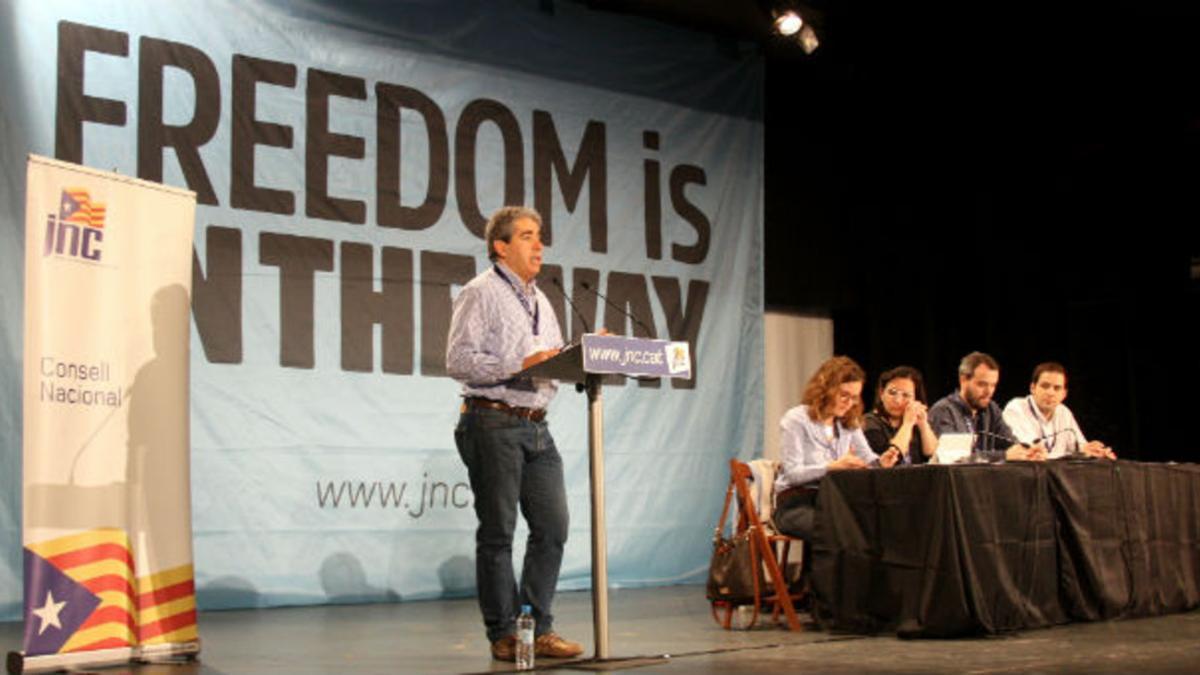 Francesc Homs, durante el consejo nacional de la JNC, en Llagostera.