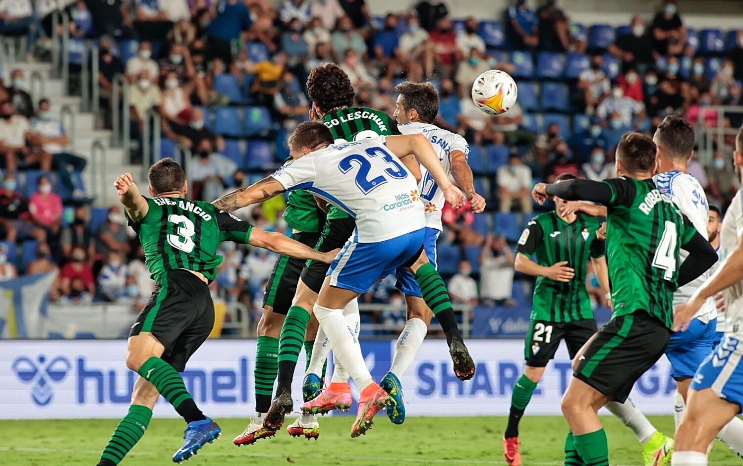 Encuentro entre el CD Tenerife y la SD Eibar