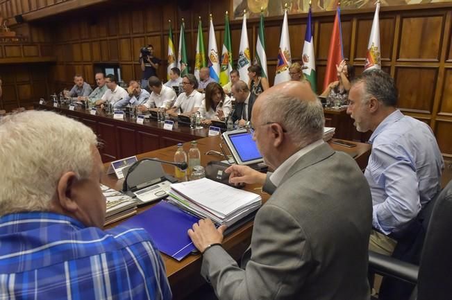 Reunión Cabildo - alcaldes para decidir los ...