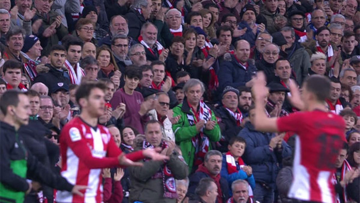 Ibai se llevó la ovación de la tarde en su debut con el Athletic