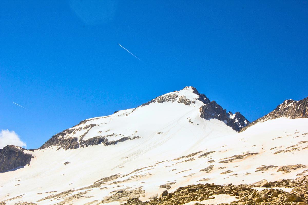 La cima del Aneto es el punto más alto de Aragón