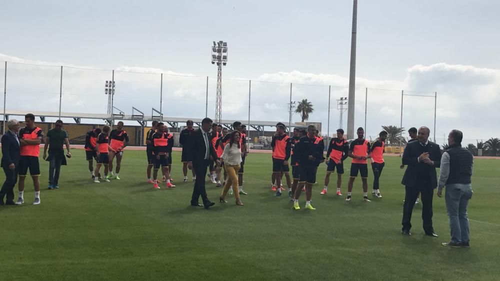 Entrenamiento de la UD Las Palmas en el campo de fútbol de El Hornillo