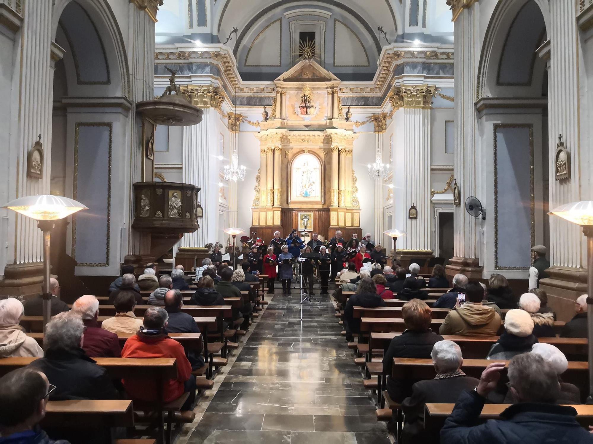 Navajas celebra la Navidad más musical