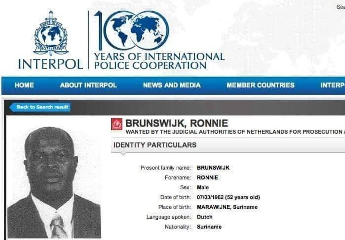 Ficha de Ronnie Brunswijk de la Interpol