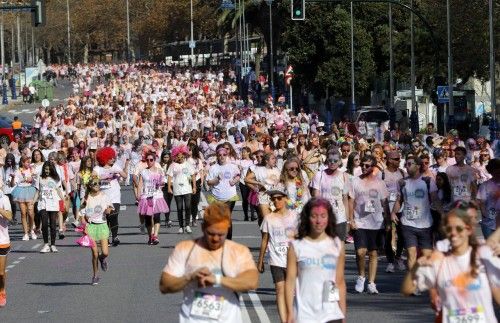 Samil se tiñe de múltiples colores con la Holi Run