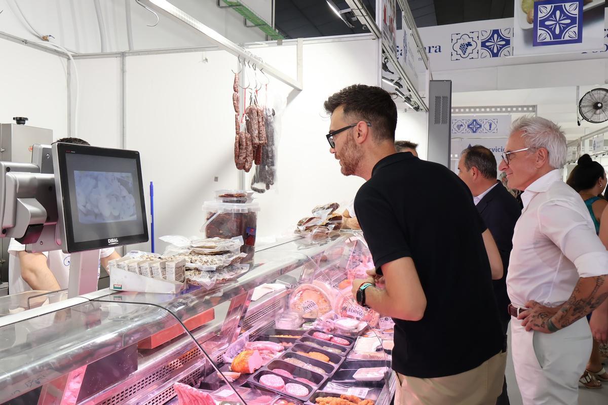 Así es El Mercat del Poble, las nuevas instalaciones provisionales del Mercado de Novelda Así es El Mercat del Poble, las nuevas instalaciones provisionales del Mercado de Novelda