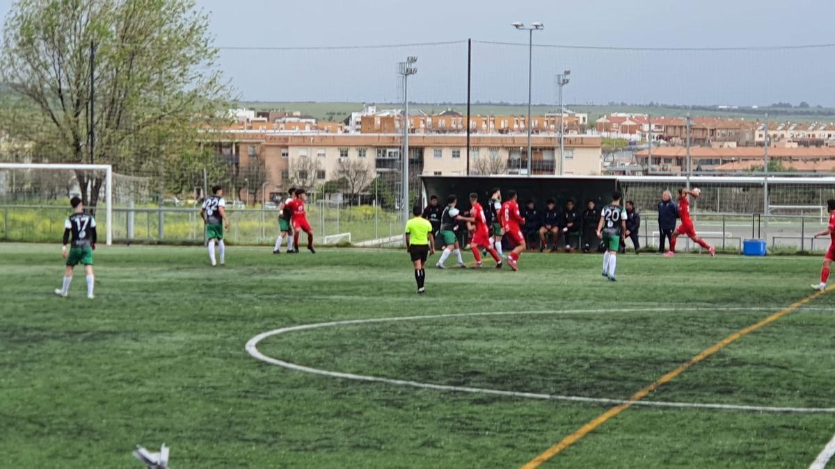 Imagen del Diocesano-Don Álvaro, ganado por los cacereños por 1-0.