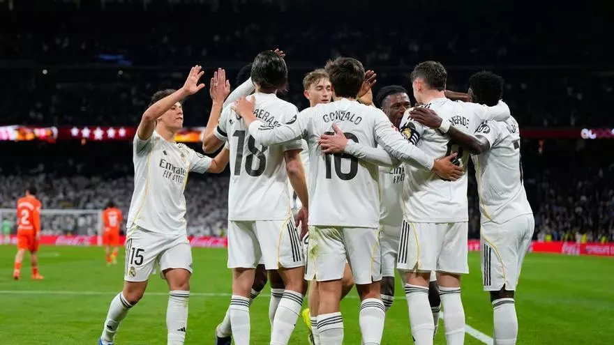 ¡El Real Madrid golea a la Real Sociedad en el Bernabéu!