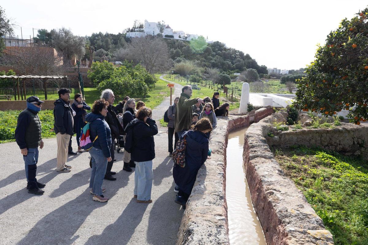 Visita guiada al entorno de Can Planetes en Santa Eulària