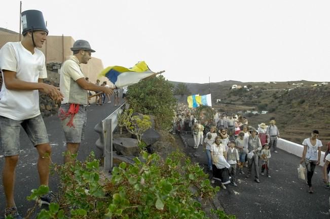 BAJADA DEL GOFIO Y DEL AGUA 2016 AGUIMES