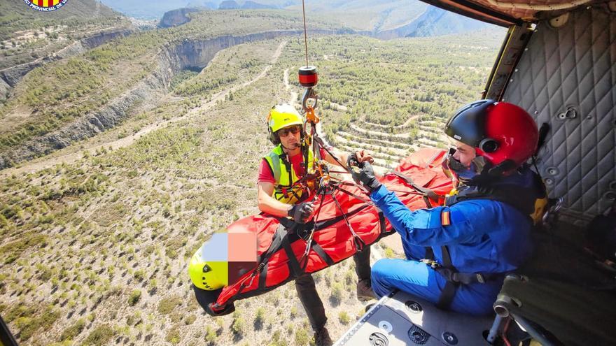 Rescatan a una persona inconsciente en la ruta de los puentes de Chulilla