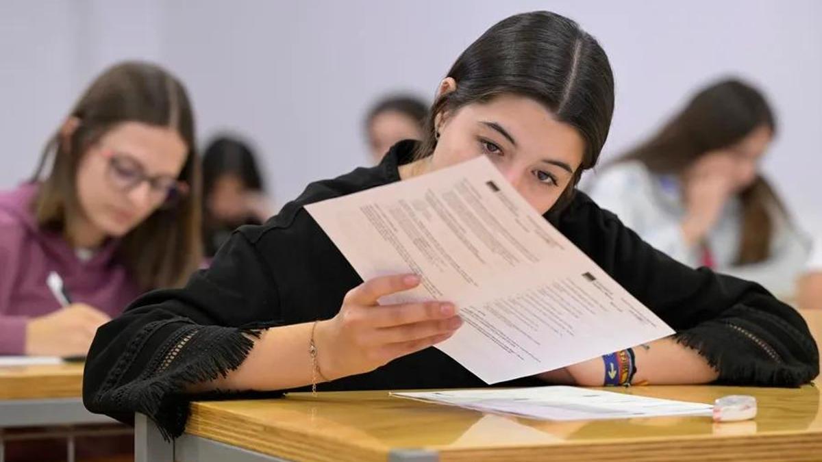 Parte importante de la capacidad de elección de los alumnos con su nota final de la PAU depende de su rendimiento en los examenes de las optativas.