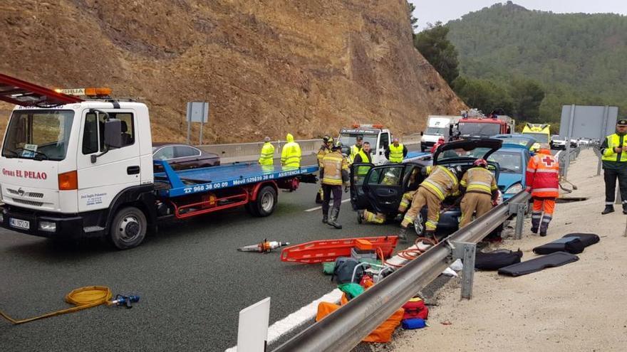 Accidente múltiple en el Puerto de la Cadena