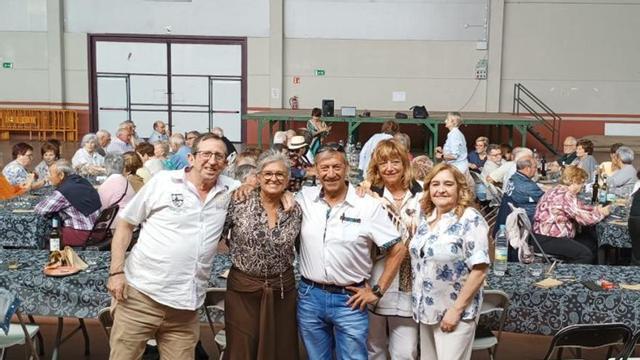 La asociación de jubilados celebró una comida.