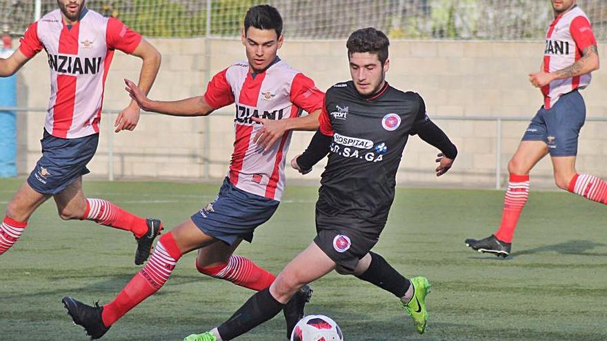 Abel y Javi Pereira vuelven al Alondras, que pierde a Aitor Díaz