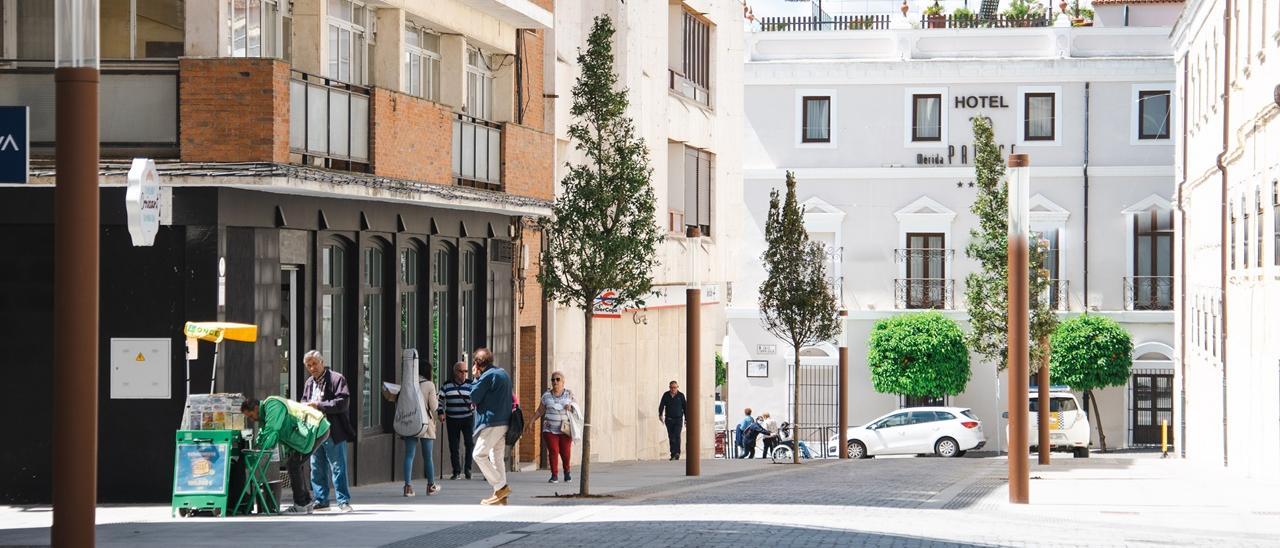 La calle Félix Valverde Lillo de Mérida.