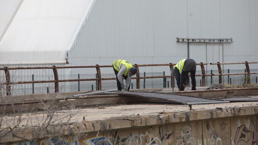 Inicio de las obras en el Pantalán del Port de Sagunt.