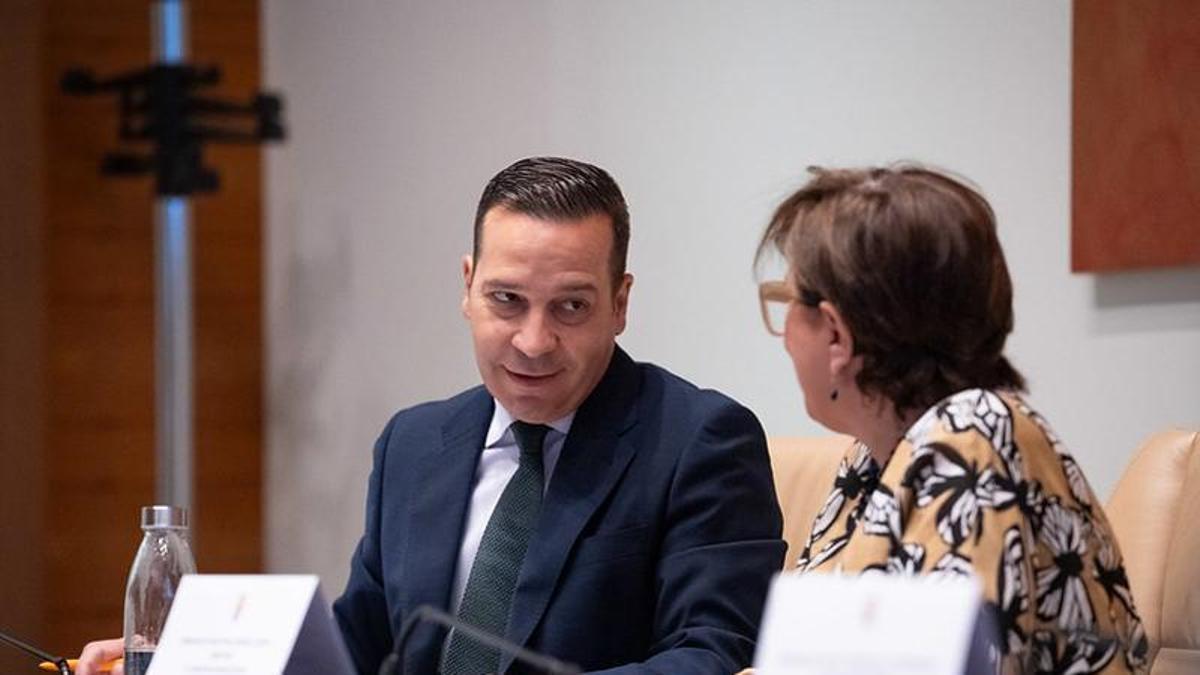 La Junta nombra nuevos cargos en vivienda pública y en la Consejería de Desregulación