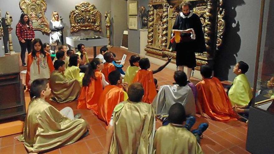 Prova pilot del joc de rol organitzat al Museu Comarcal dins del programa d&#039;activitats per a les escoles