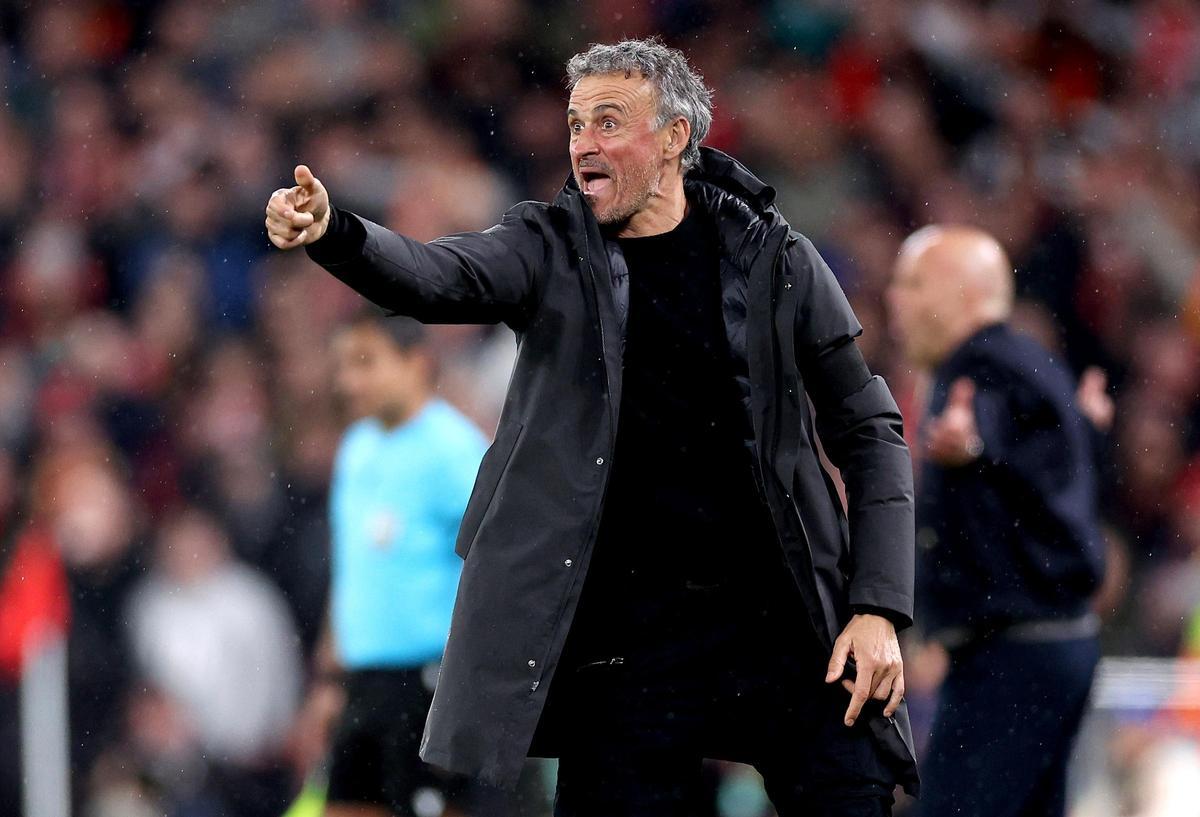 Luis Enrique, durante el Liverpool-PSG de Champions