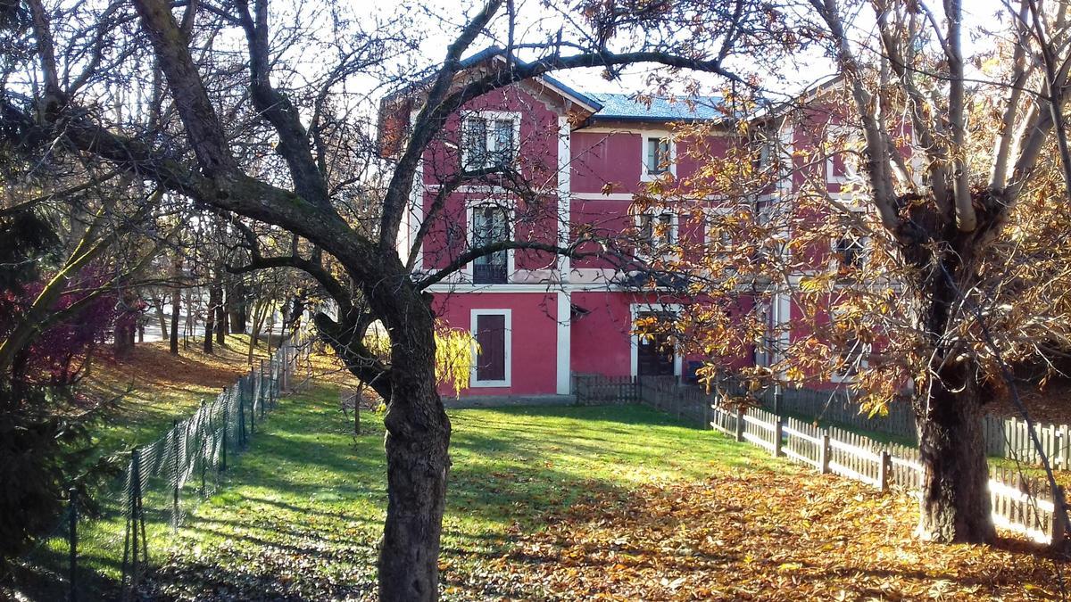 L'antiga Acadèmia del Llac de Puigcerdà