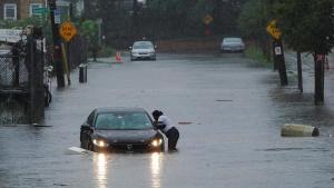 Vídeo | Caos a Nova York: inundacions i pluges torrencials col·lapsen la ciutat