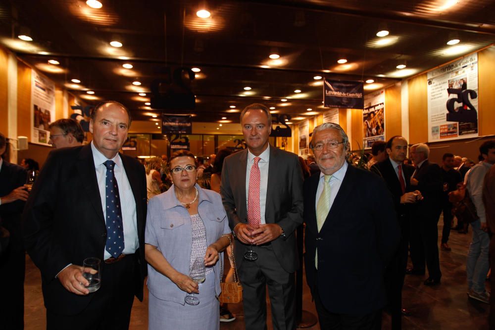 José Vicente Morata, presidente de la Cámara Oficial de Comercio, Industria y Navegación de Valencia; Lola Guillamón, presidenta de la Cámara de Comercio de Castelló; Alberto Fabra, ex presidente de la Generalitat Valenciana; Rafael Alcón, presidente de la Fundación Bancaja.