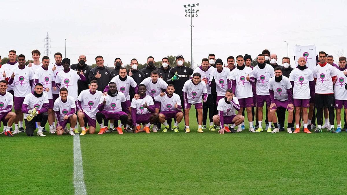 Día de la Mujer Homenaje a las mujeres trabajadoras del club | RCDM