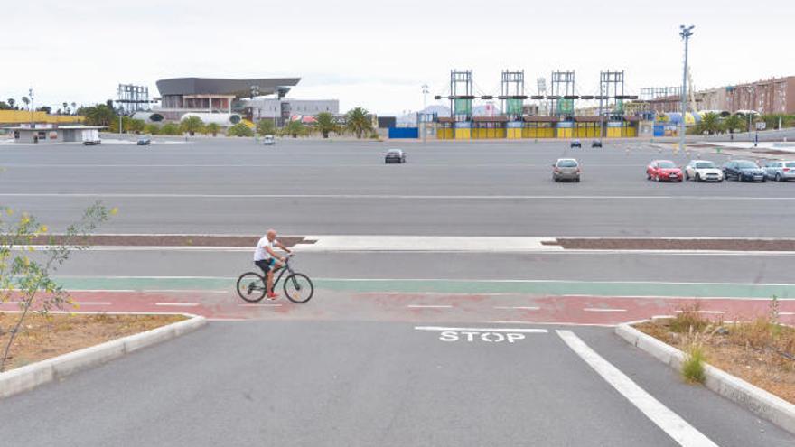 Anexo sur al Estadio de Gran Canaria, en Siete Palmas, donde los vecinos quieren montar un autocine.