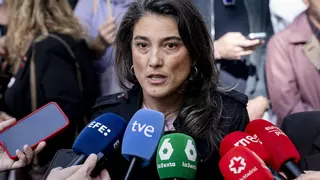 La pareja de Ayuso recurrirá la nueva investigación contra él mientras amplía su ofensiva contra quien le llama delincuente
