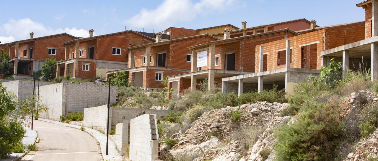L’Énova desbloquea la urbanización fantasma al legalizarla 17 años después
