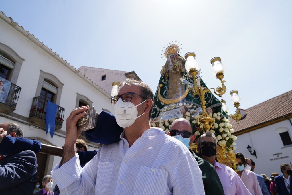 La Virgen de Luna procesiona en Villanueva de Córdoba