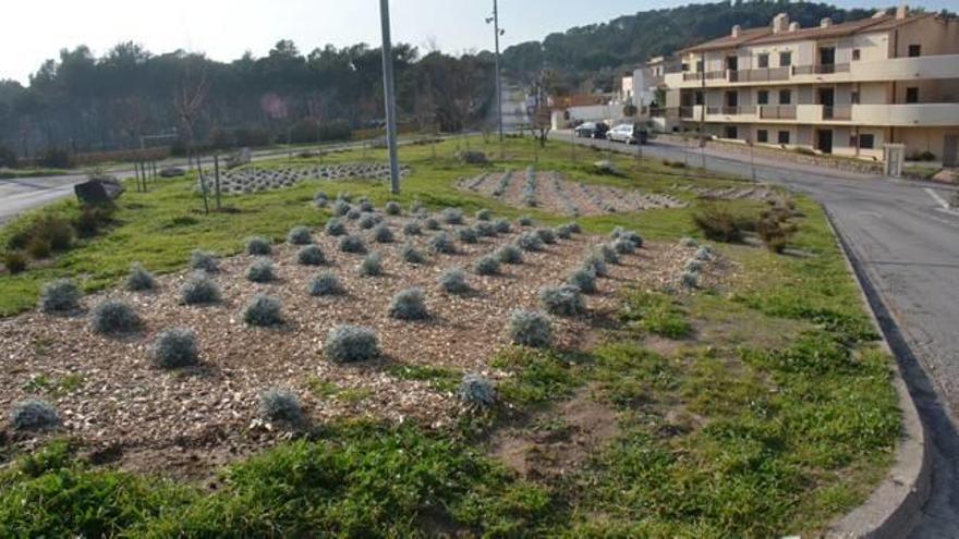 Una de les zones verdes que es pot trobar a l&#039;Escala.