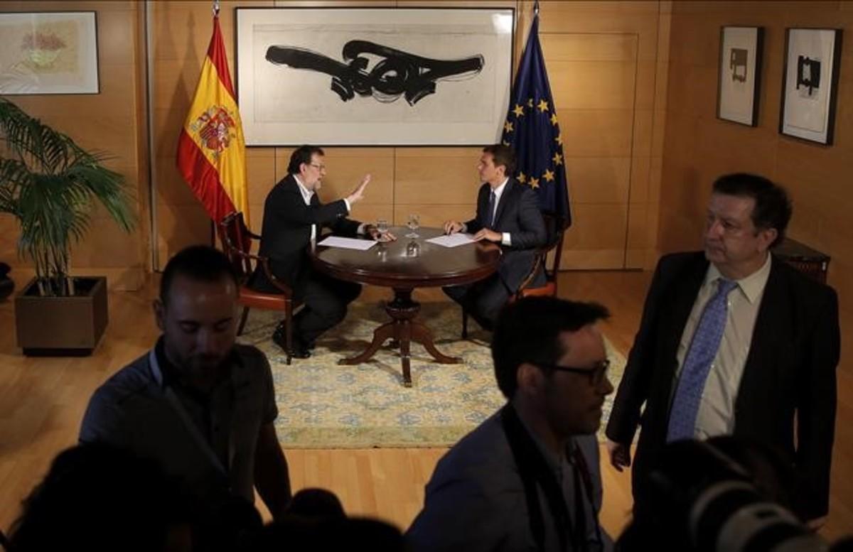 dcaminal35042976 madrid  10 08 2016  politica  mariano rajoy  pp  y albert ri160810102637