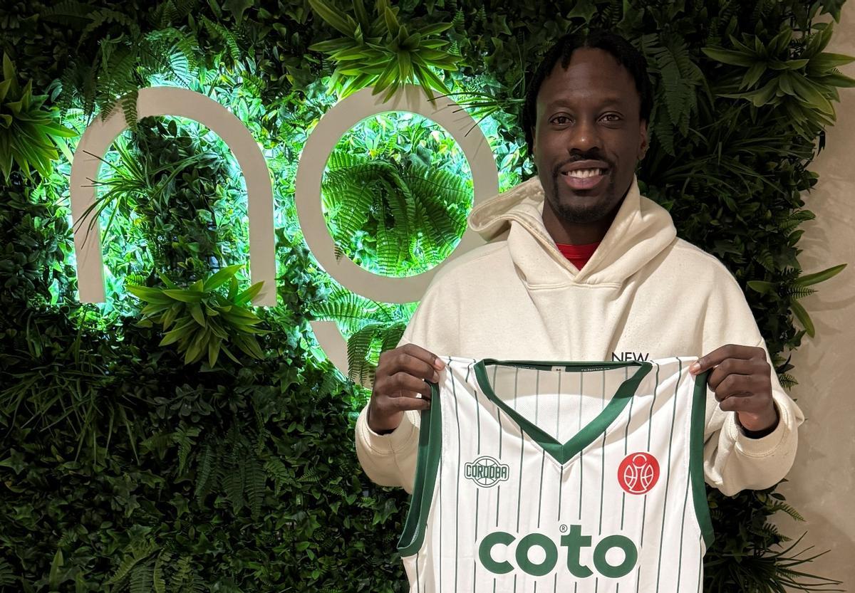 Zack Rollins, en su presentación como jugador del Coto Córdoba de Baloncesto.