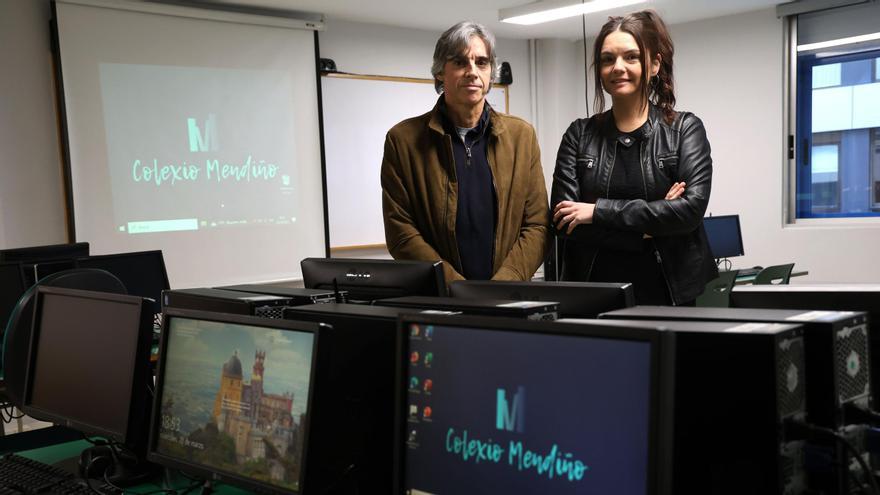 El director del Colexio Mendiño de Vigo, David Rodríguez, y la educadora social y agente de igualdad, Lucía Pereda.