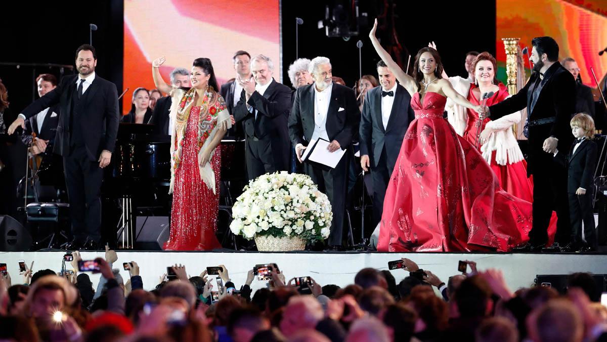  La música clásica toma la plaza roja de Moscú en una gala previa a la inauguración del Mundial de fútbol.