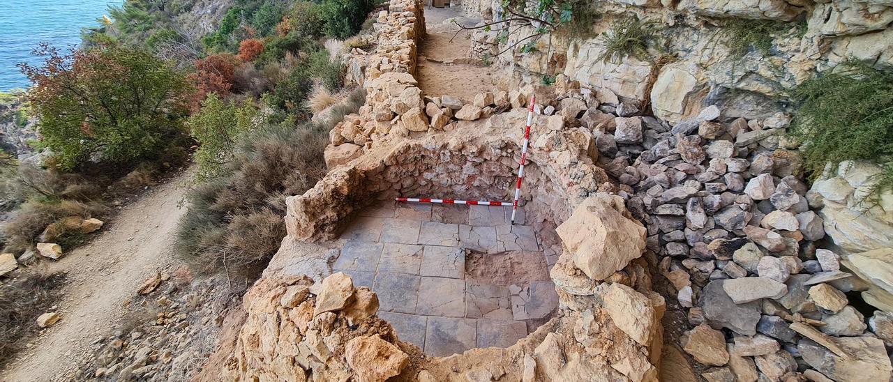 La restauración del horno de la Cova de les Morretes de Benitatxell, paso a paso